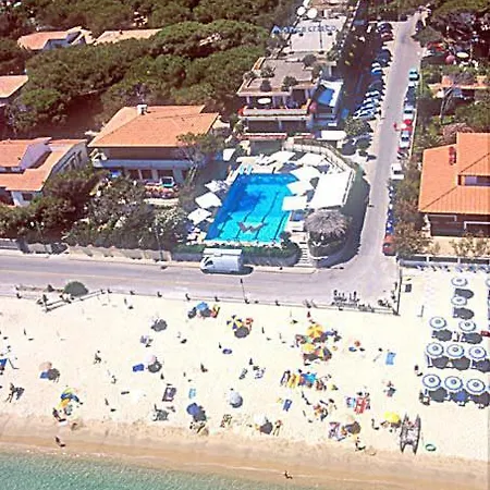 Апартаменты Casa Pineta *